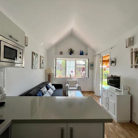 Beach Cottage * Μασπαλόμας